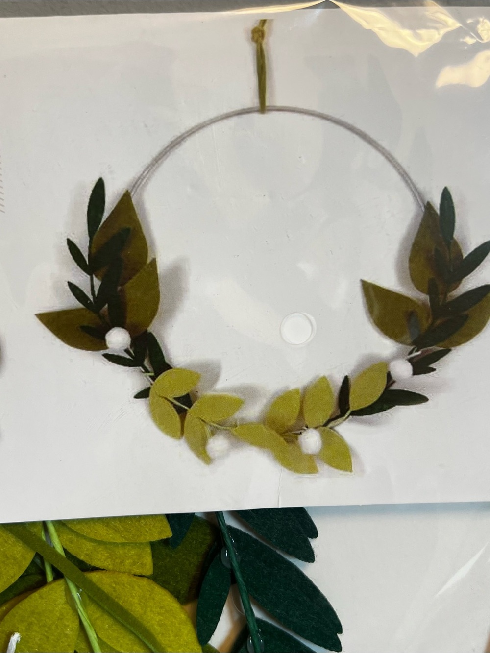 DIY Target Wreath Kit - Picture 4 of 5
